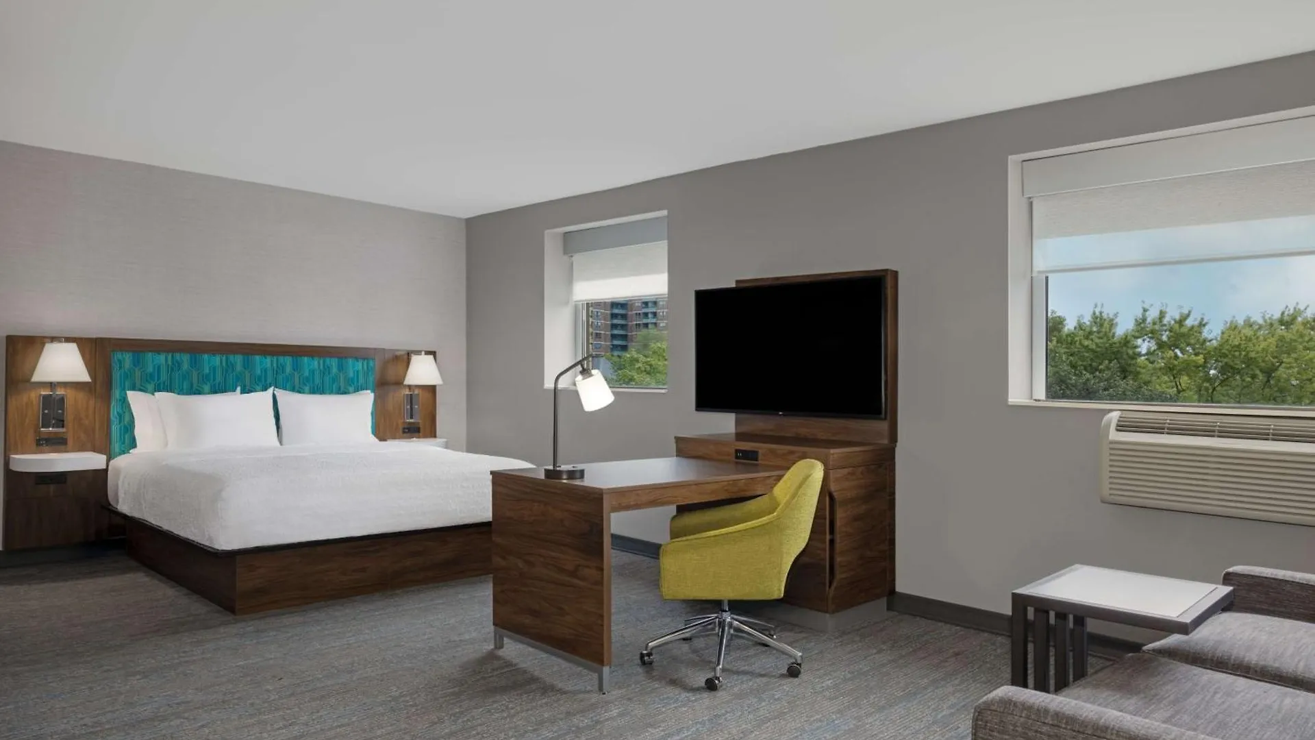 Hampton Inn & Suites By Hilton Toronto Downtown