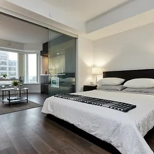 Atlas - Yorkville Furnished شقة